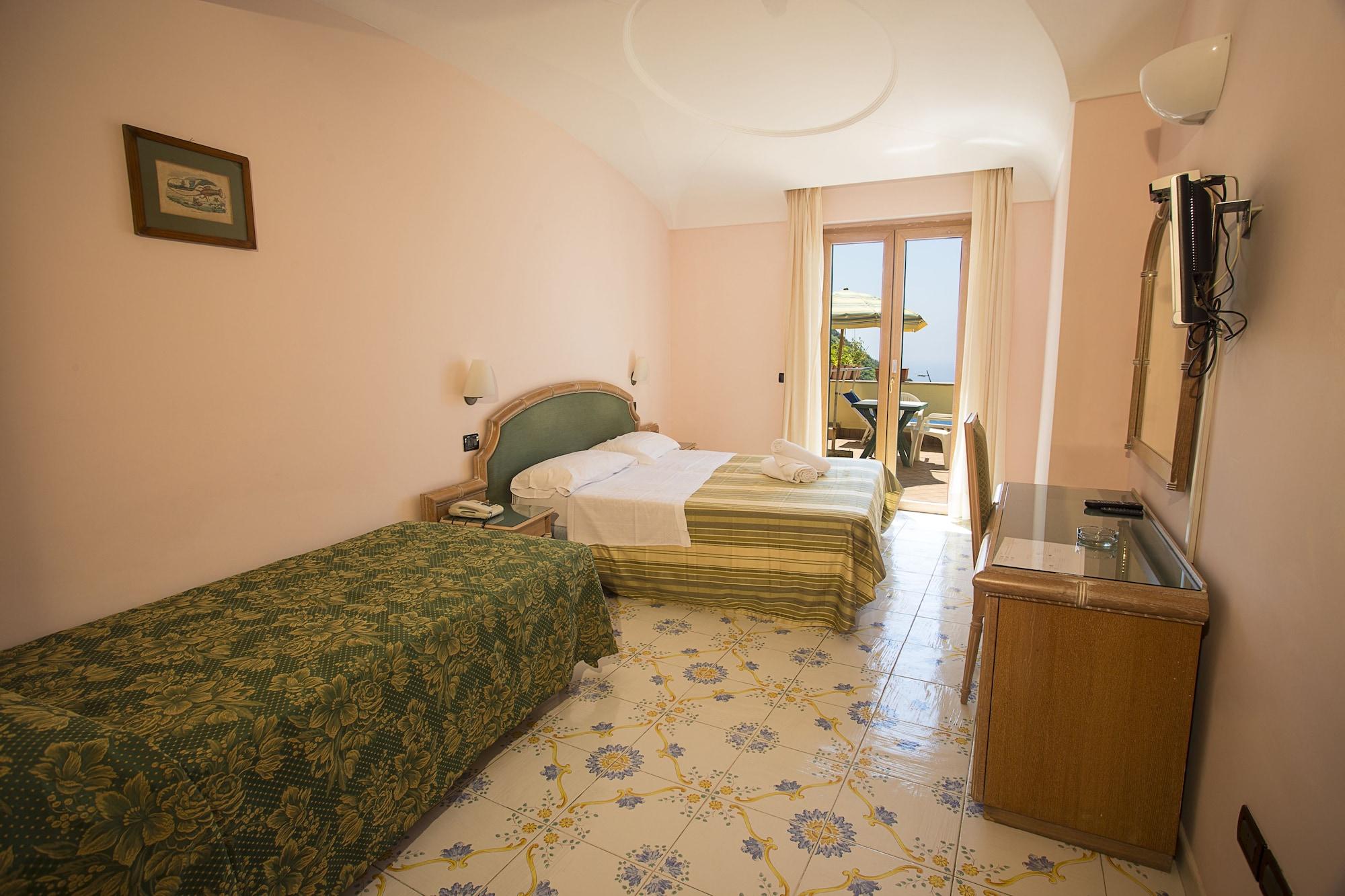 Hotel Terme Saint Raphael Barano dʼIschia Exterior foto