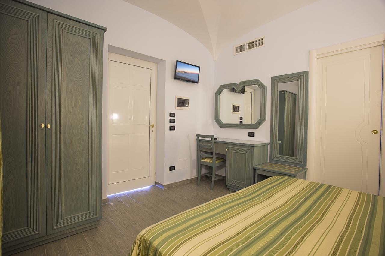 Hotel Terme Saint Raphael Barano dʼIschia Exterior foto