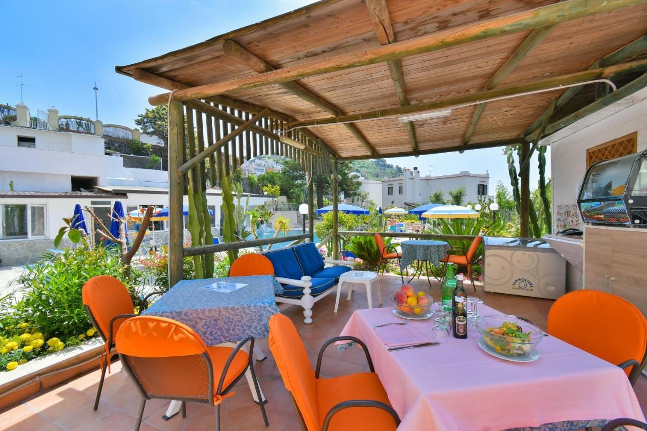 Hotel Terme Saint Raphael Barano dʼIschia Exterior foto