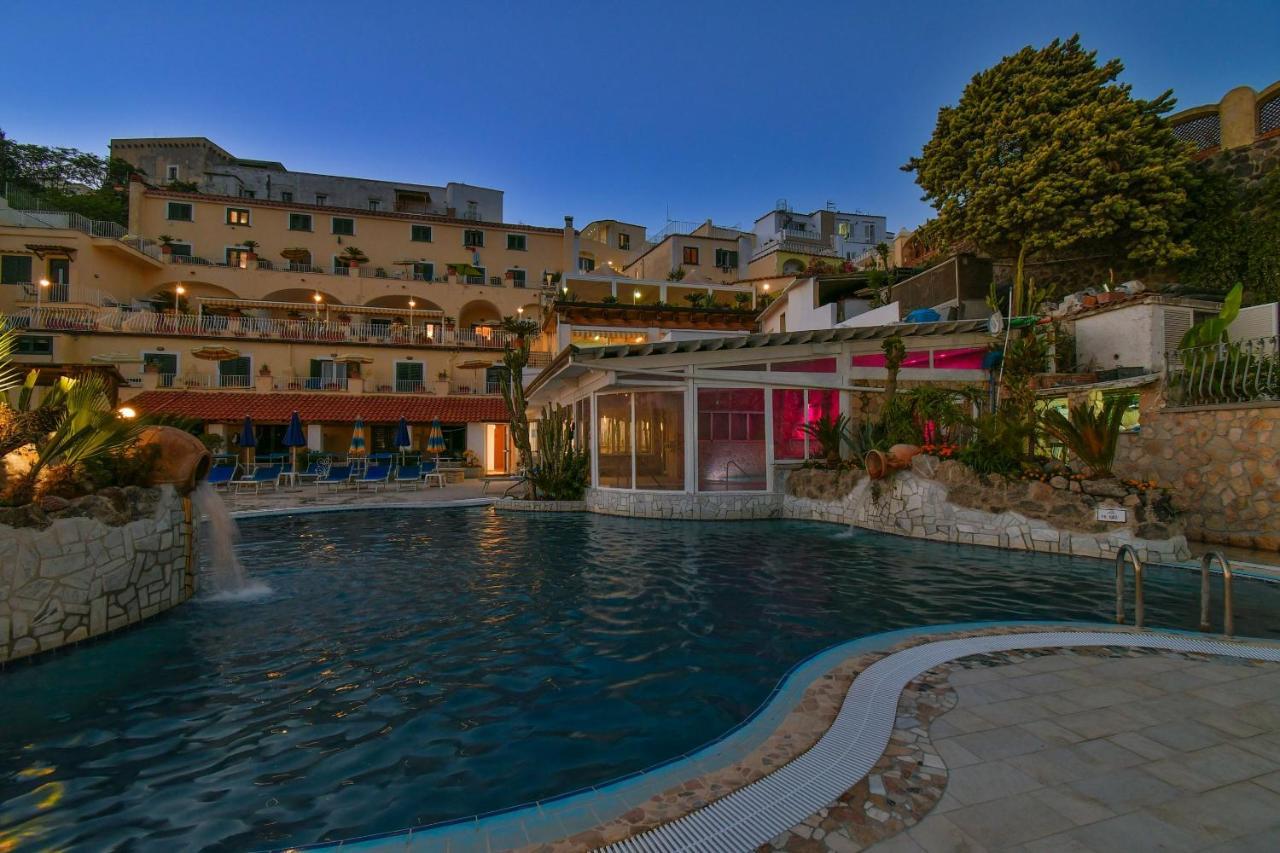 Hotel Terme Saint Raphael Barano dʼIschia Exterior foto